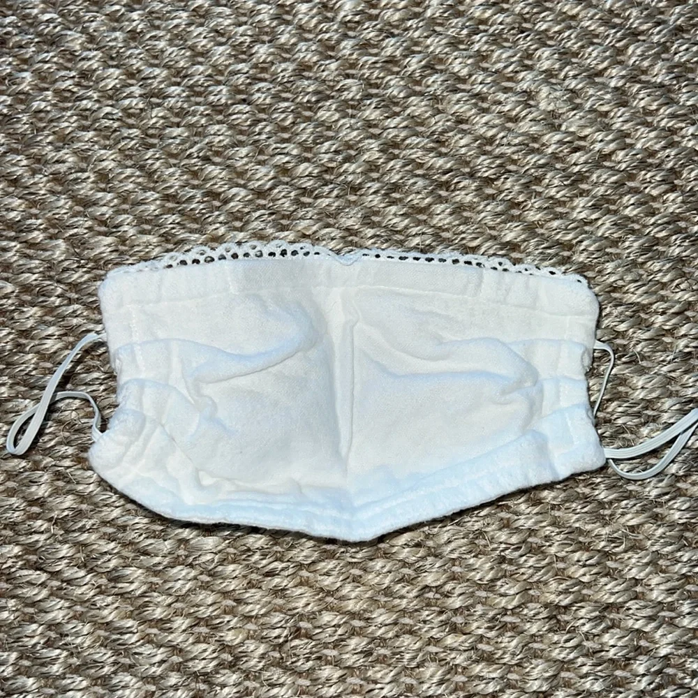 Zara White Eyelet Lace Face Mask for little girls